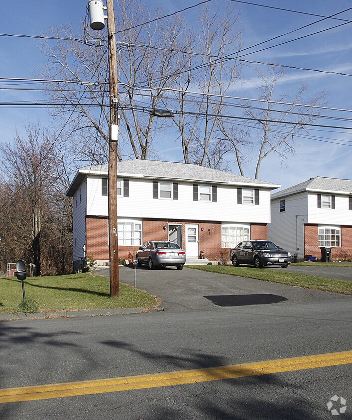 Building Photo - 70 Sherman Ave