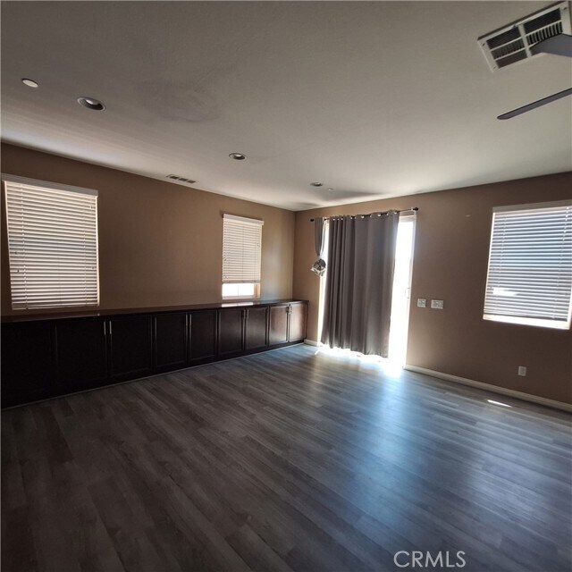 Foto del edificio - 788 Huron Dr