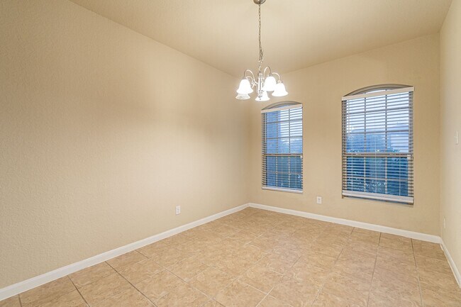 Foto del edificio - 6802 Fort Bend