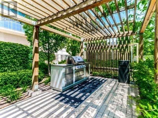 Building Photo - 15 Viking Ln