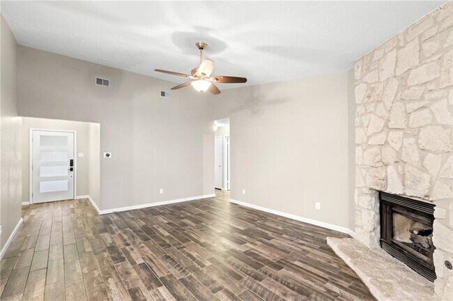 Building Photo - 9708 Moorberry St