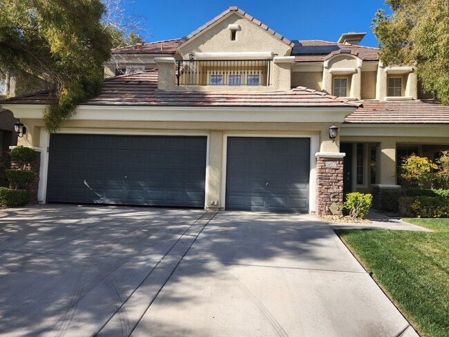 Building Photo - Stunning Queensridge Two-Story Residence in Guard-Gated Community