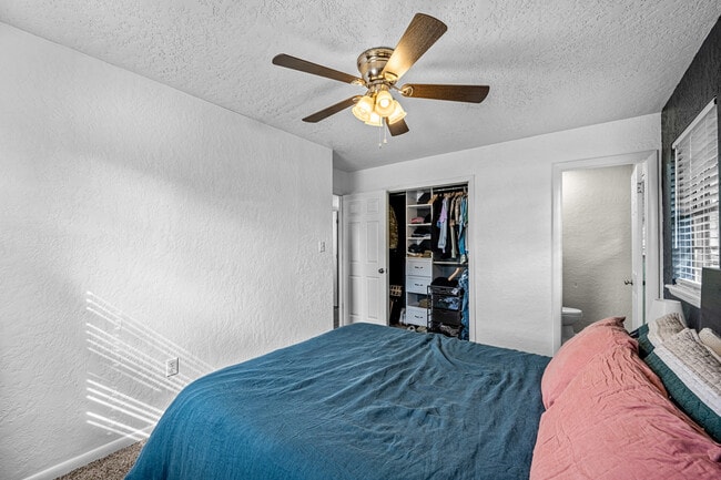 Foto del edificio - 140 SW 69th St