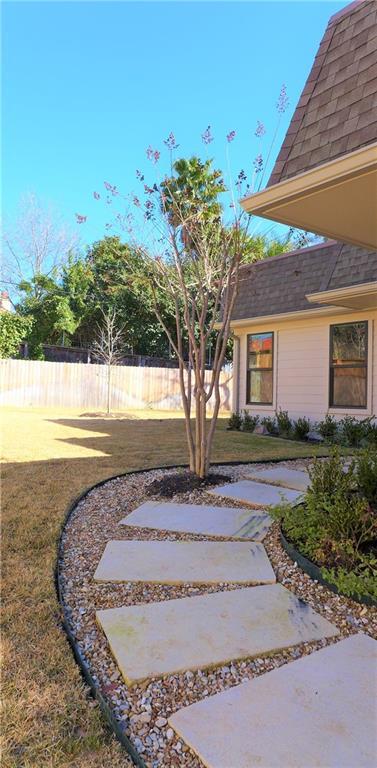 Foto del edificio - 2802 Warren St