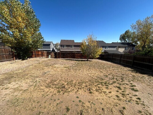 Building Photo - 7821 Silver Maple Ln