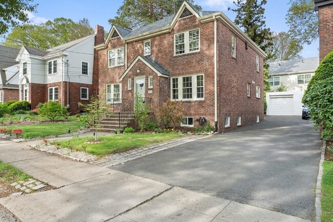 Foto del edificio - 316 Russett Rd