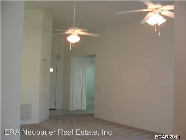 Foto del edificio - 243 Oxford Ave