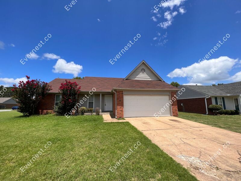 Primary Photo - 10294 Stephenson Ln