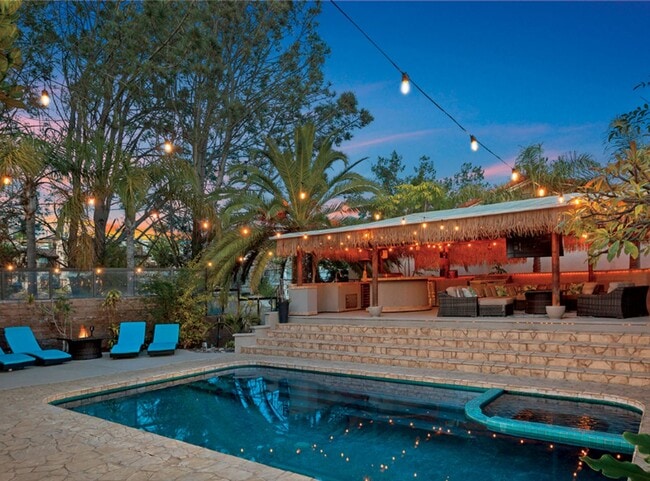 Foto del edificio - A Private Tahitian Escape on the San Diego Coast – Ultra-Luxury Fully Furnished Lease