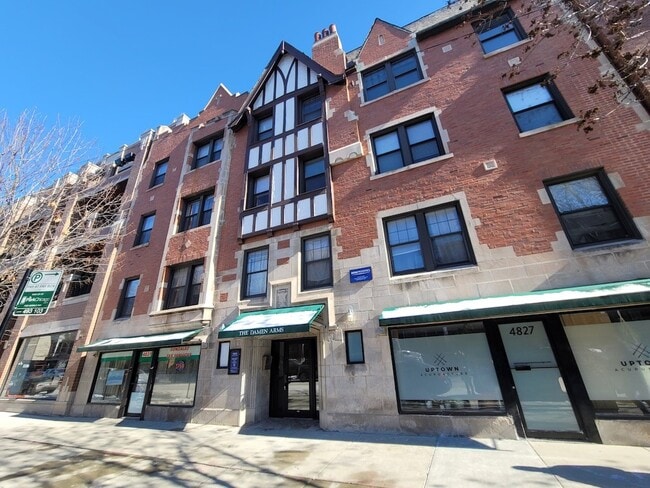 Building Photo - 4828 N Damen Ave