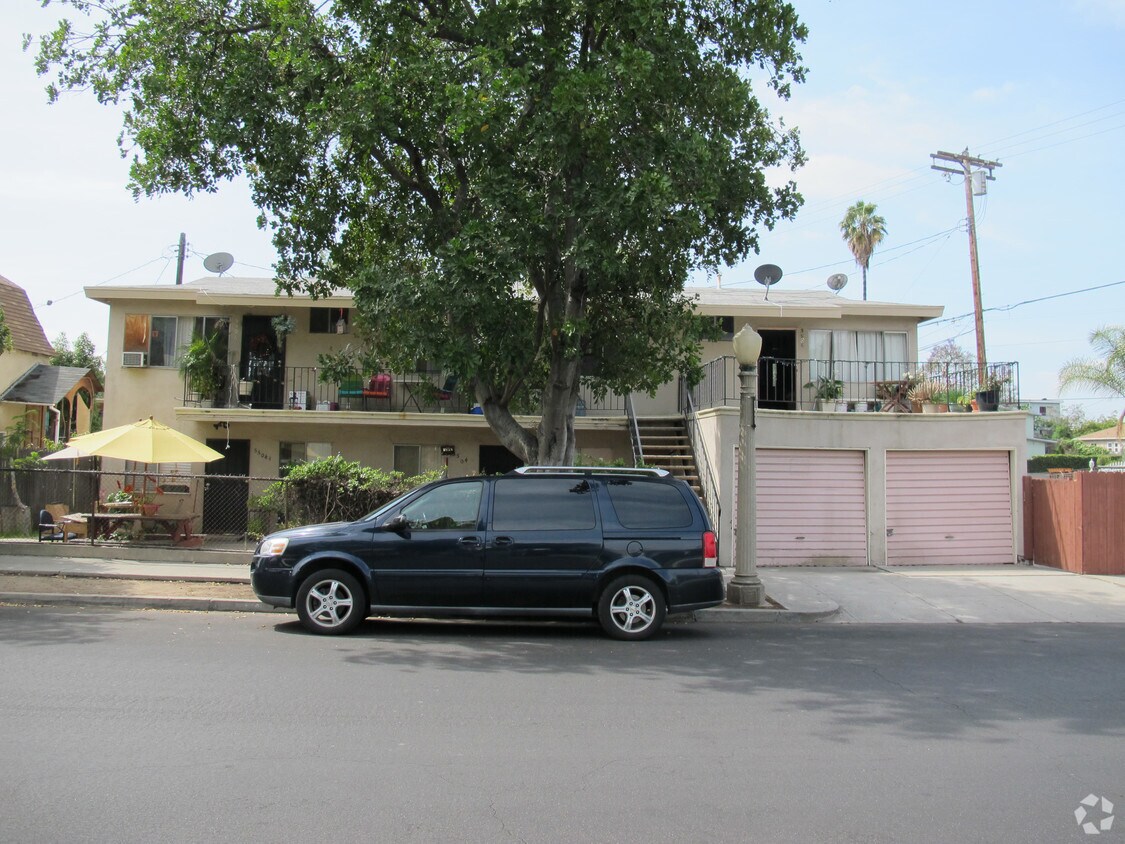 Building Photo - Berkshire Apartments