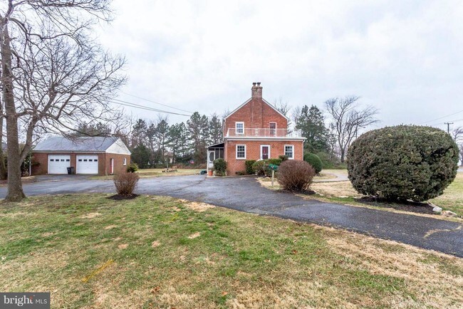 Building Photo - 6001 Franconia Rd