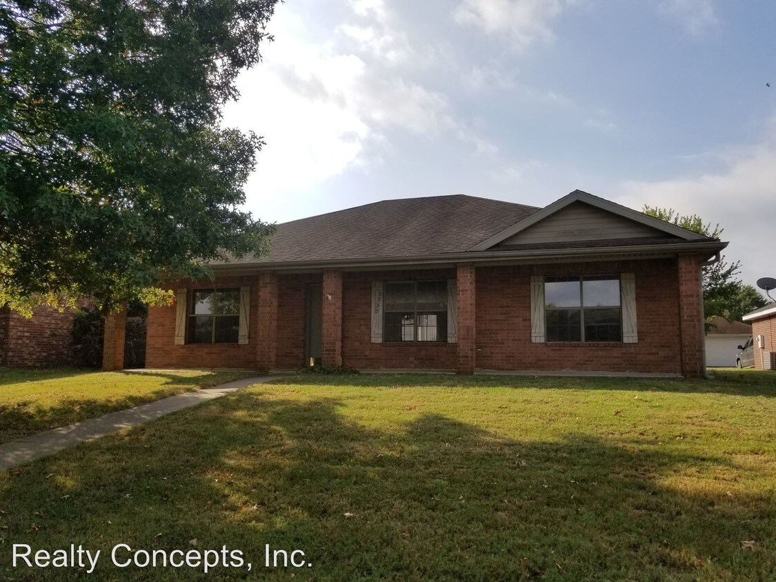 5735 W Reliance St, Fayetteville, AR 72704 House Rental in