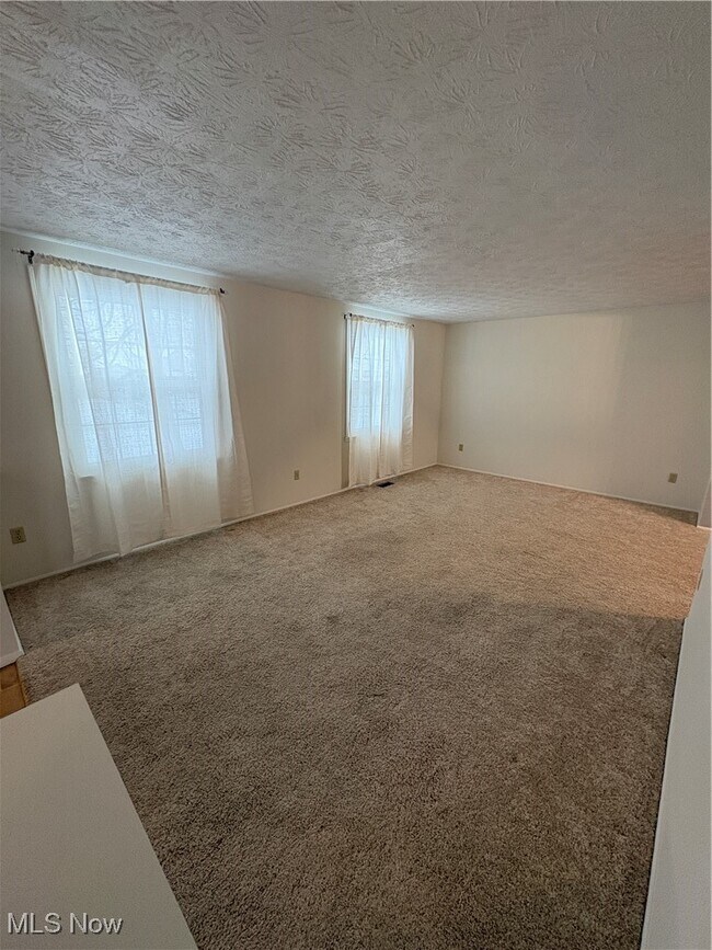 Building Photo - 6884 Slippery Rock Dr