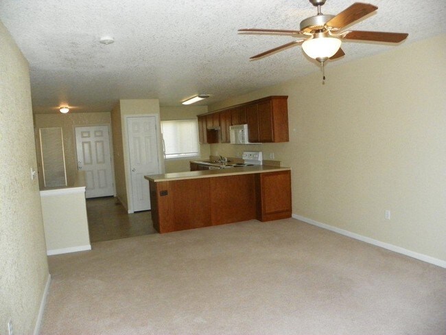 Interior Photo - 1308 Christy Dr