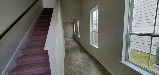 Foto del edificio - 382 Delta Crst