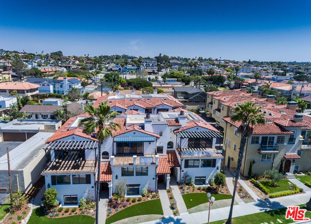 Foto del edificio - 810 S Catalina Ave