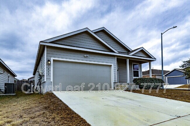 Foto del edificio - 7009 Shears Pl