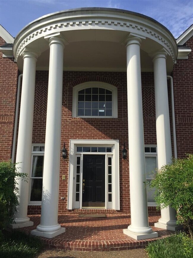 Executive Home in Lansdowne Subdivision House Rental in Brentwood, TN