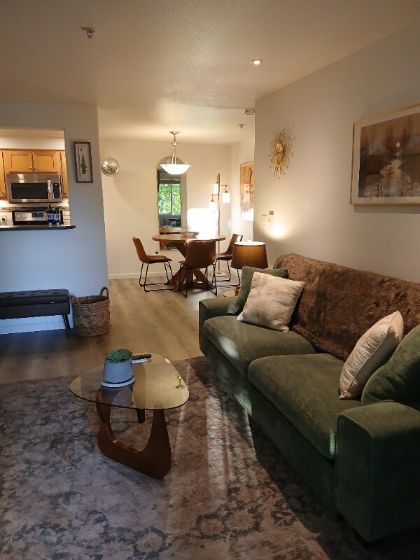 Foto del edificio - 720 NW 185th Ave