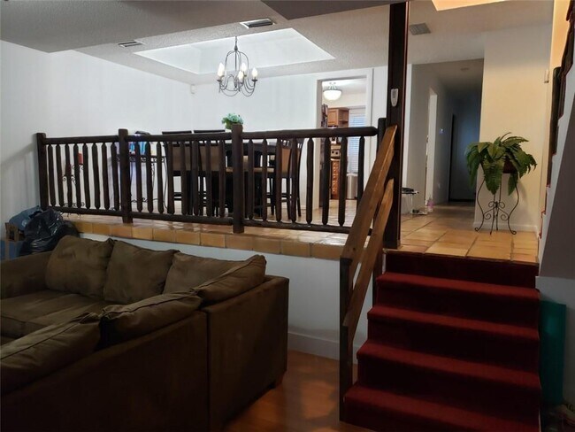 Foto del edificio - 1804 SW 53rd Ave
