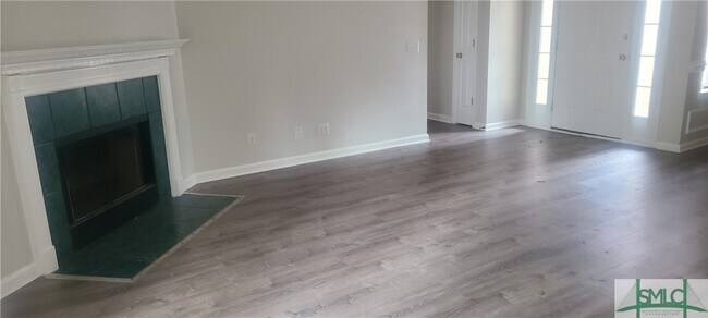 Building Photo - 118 Oak Pointe Trail