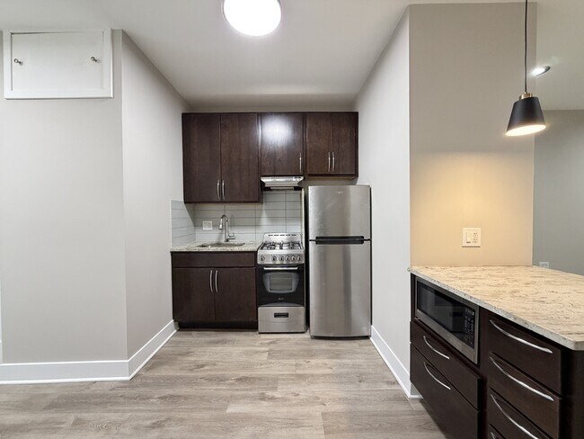 Foto del edificio - 4020 N Bell Ave