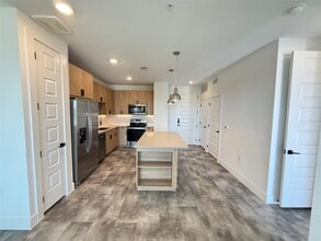 Building Photo - 2520 Washington Ave