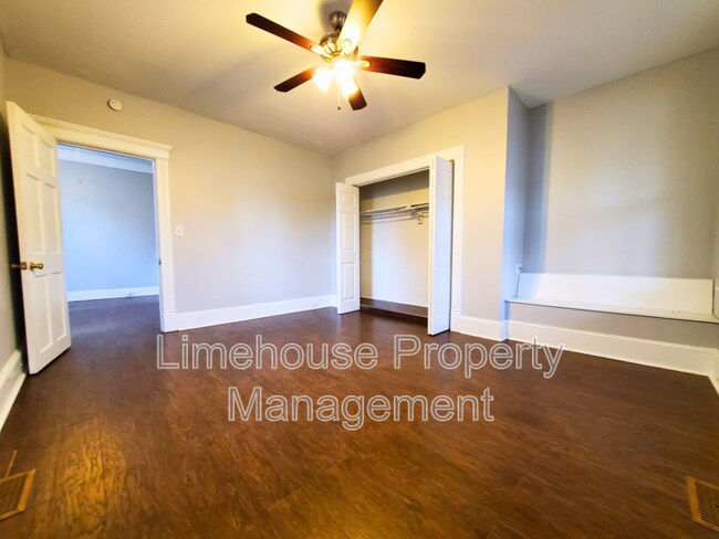 Building Photo - 638 Mt Vernon Ave