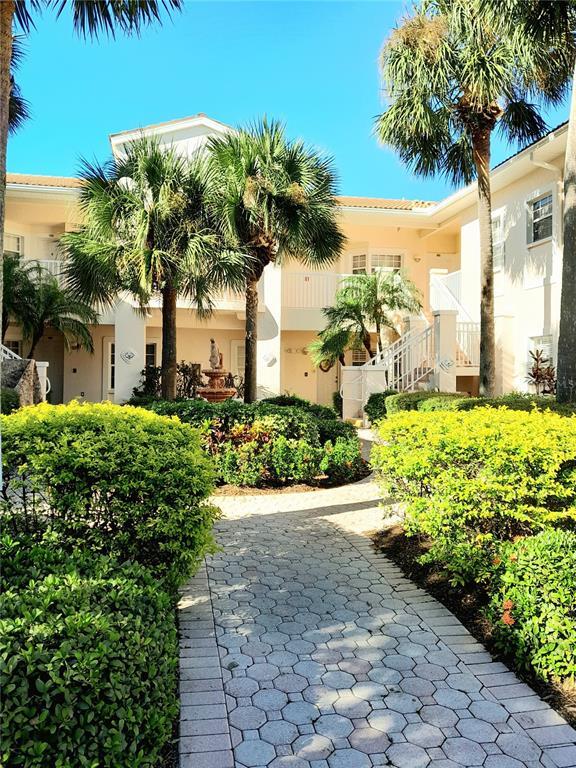 Building Photo - 4244 Central Sarasota Pkwy
