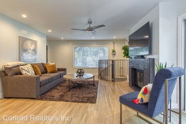 Building Photo - 257 Avenida Montalvo