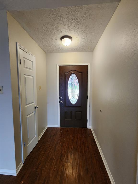 Building Photo - 4823 Pleasant Plains Dr