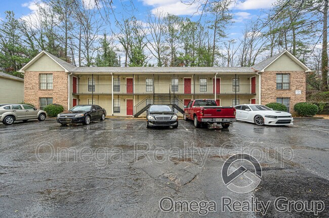 Building Photo - 1801 Carson Rd
