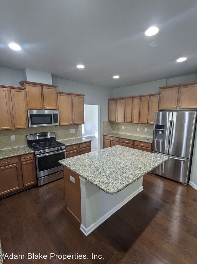 Building Photo - 7 br, 5 bath House - 4848 Pepper Dr