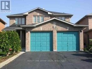 Building Photo - 24 Arborview Crescent
