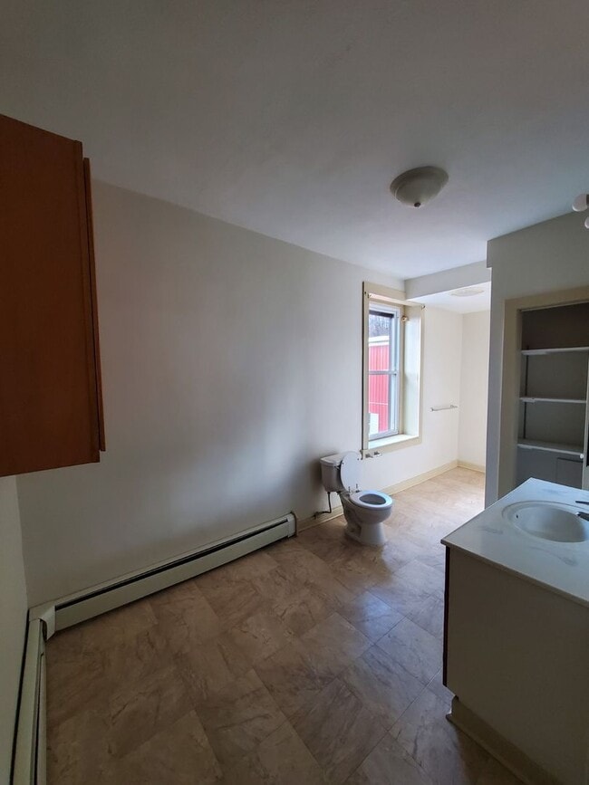 Foto del edificio - 377 White Deer Ave