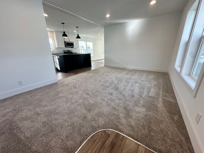 Foto del edificio - 29 Cavalier St N