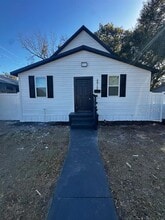 Building Photo - 2913 N Jefferson St