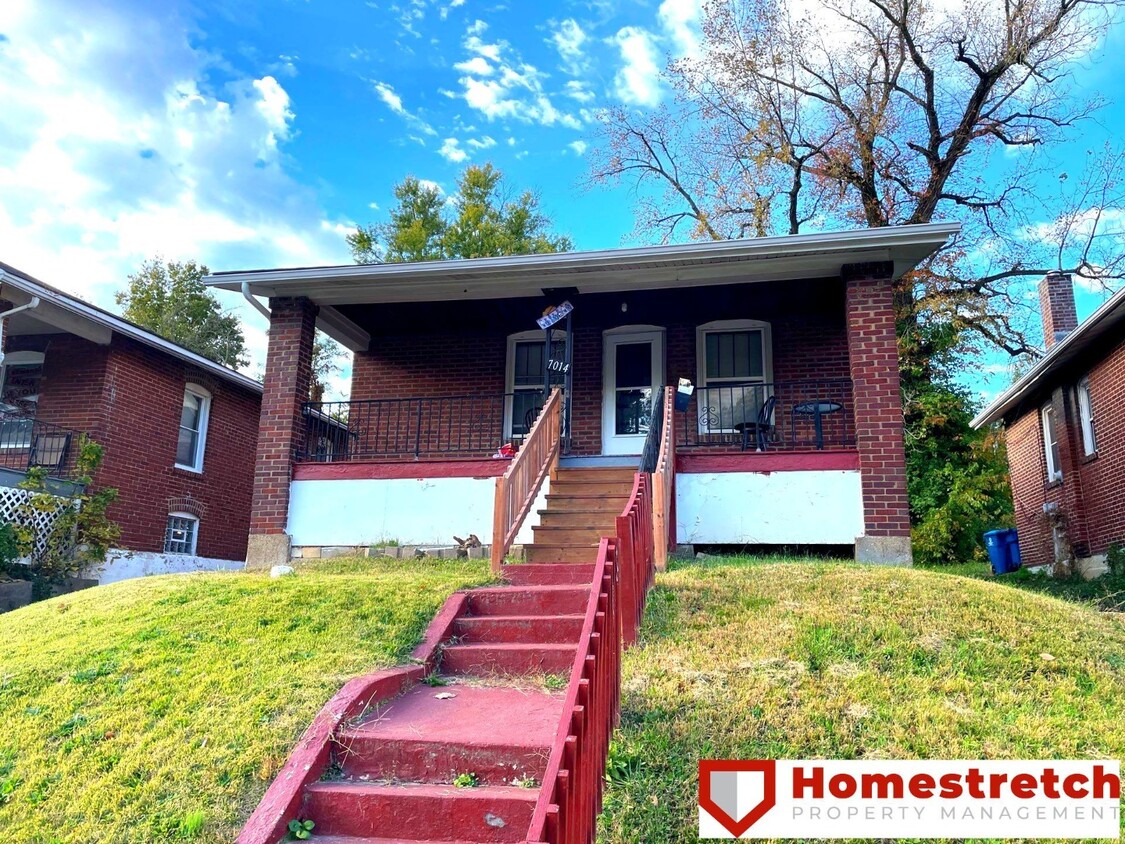 Primary Photo - This cozy home offers two spacious bedroom...