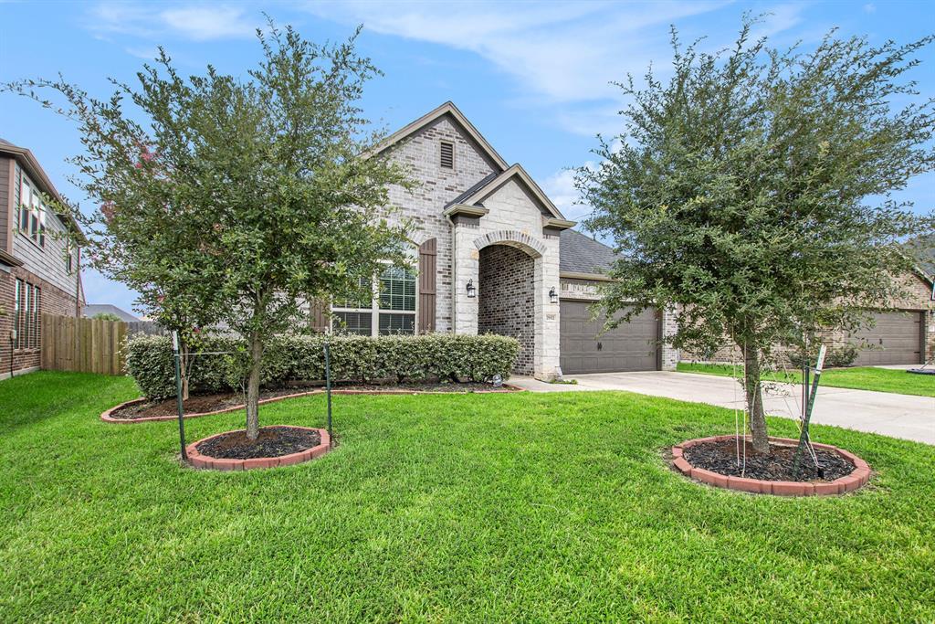Foto principal - 18911 Cypress Bay Dr