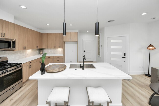 Foto del edificio - 9028 Scott St