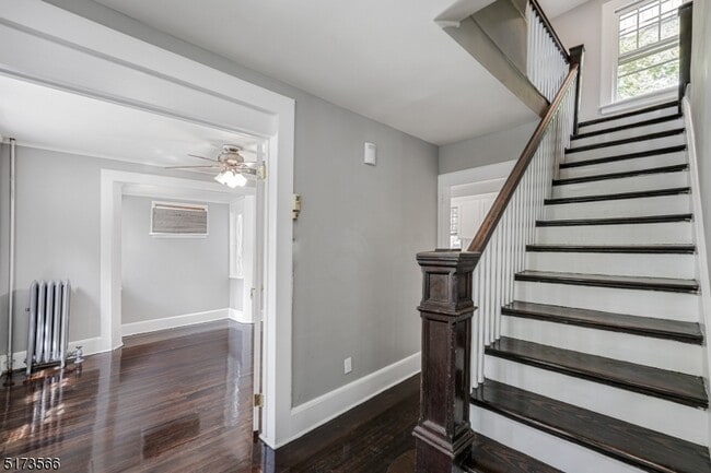 Building Photo - 401 Wilden Pl