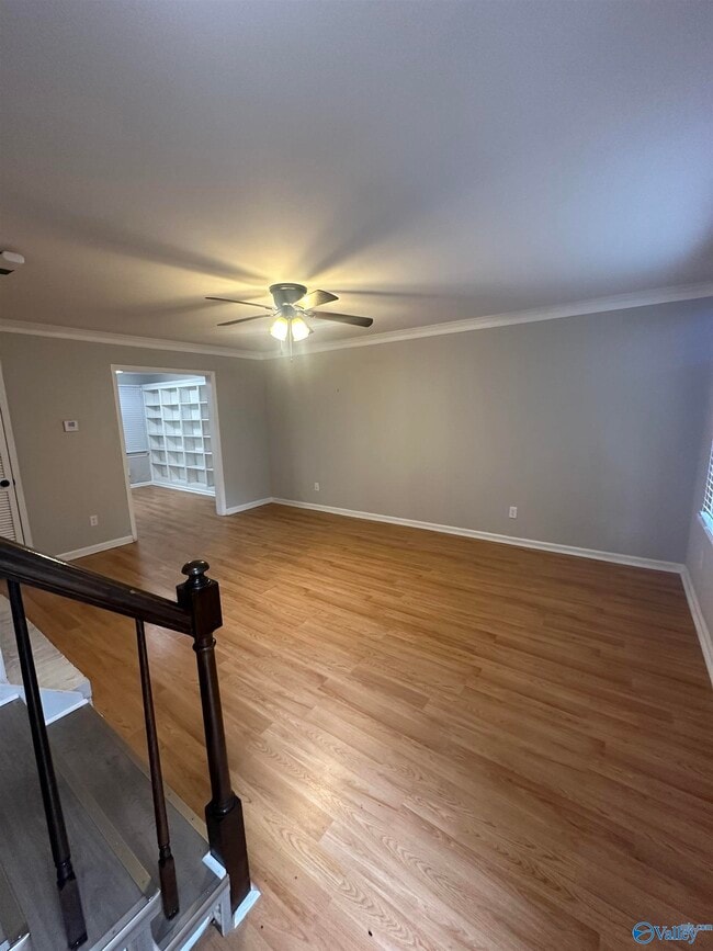 Foto del edificio - 1722 Ward Ave NE
