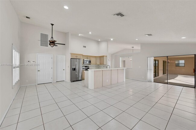 Building Photo - 296 NW 118th Ter