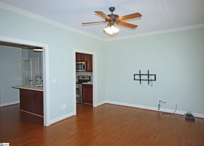 Building Photo - 208 A Anderson St