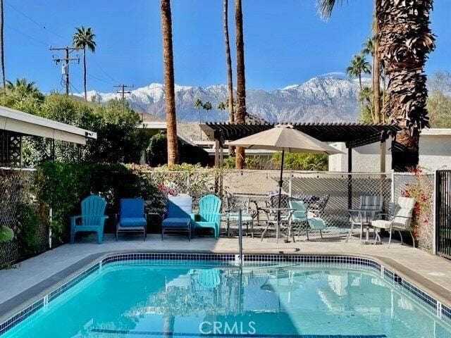 Foto del edificio - 37111 Cathedral Canyon Dr
