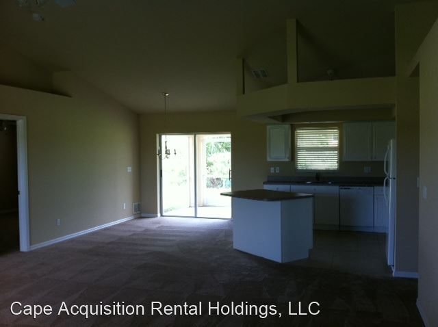 Foto del edificio - 4 br, 2 bath House - 2303 NW 37th Avenue
