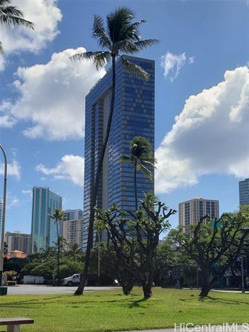 Foto del edificio - 1009 Kapiolani Blvd