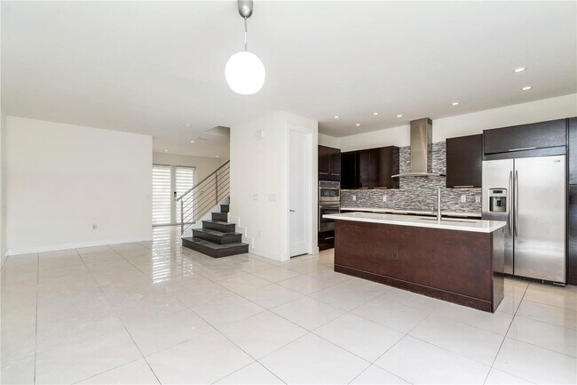 Photo - 6419 NW 105th Ct House