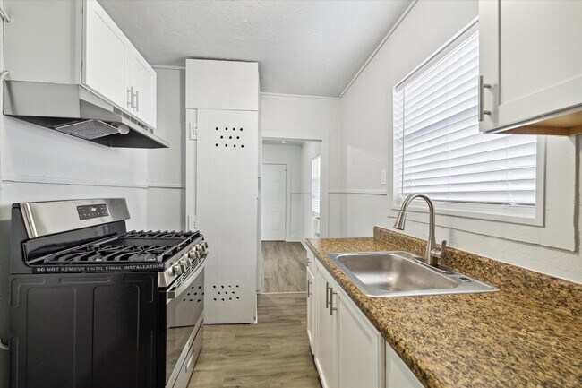 Foto del edificio - 3431 Beulah St